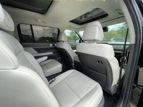 Used 2024 Hyundai Santa Fe Calligraphy FWD image 47
