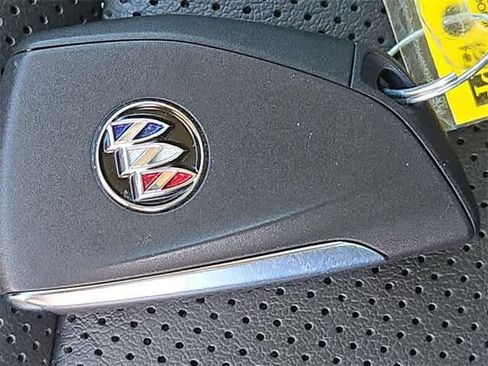 Used 2023 Buick Envision Essence image 33