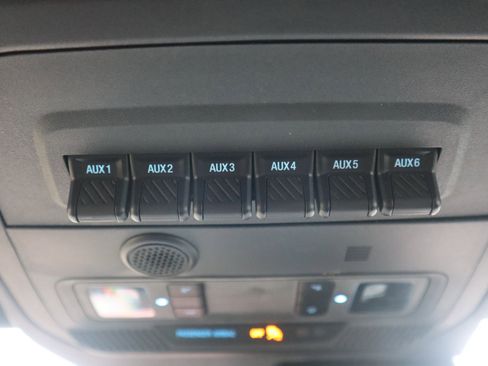 Used 2021 Ford Bronco Badlands image 89