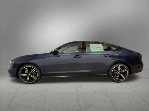 New 2026 Honda Accord SE image 2