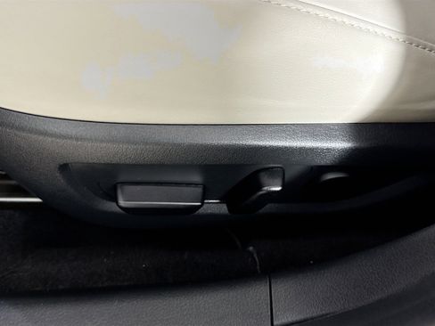 Used 2023 MAZDA CX-30 AWD 2.5 S w/ Preferred Package image 22