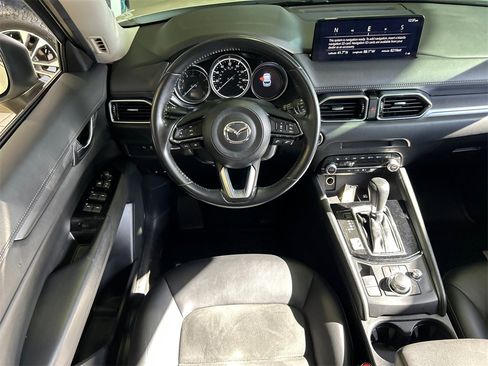 Used 2021 MAZDA CX-5 Touring image 29