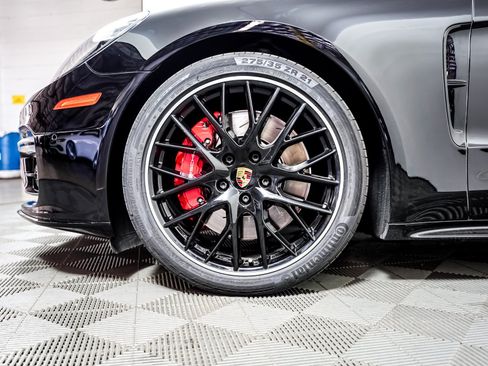 Certified 2019 Porsche Panamera GTS AWD/4WD image 14