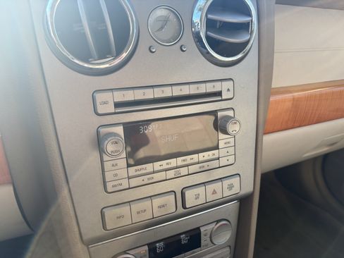 Used 2008 Lincoln MKZ FWD image 12