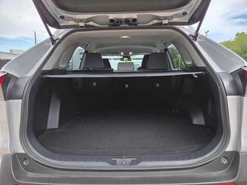 Certified 2025 Toyota RAV4 XLE AWD/4WD image 19