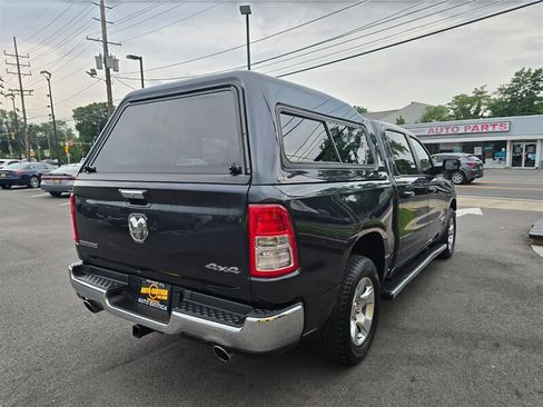 Used 2019 RAM 1500 Big Horn AWD/4WD image 3