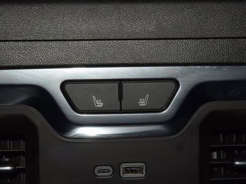 Used 2024 GMC Sierra 2500 SLT w/ Texas SLT Premium Package image 44