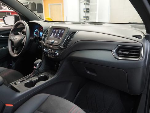 Used 2023 Chevrolet Equinox RS w/ LPO, Floor Liner Package FWD image 38