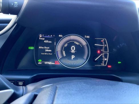 Used 2024 Lexus ES 300h F Sport image 26