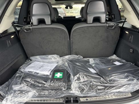Used 2026 Volvo XC90 B6 Plus w/ Protection Package Premier AWD/4WD image 9