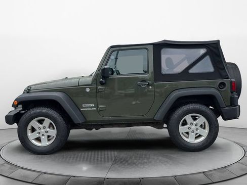 Used 2015 Jeep Wrangler Sport w/ Quick Order Package 24S AWD/4WD image 2