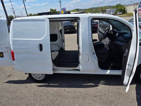 Used 2018 Nissan NV200 SV w/ Navigation Package FWD image 33