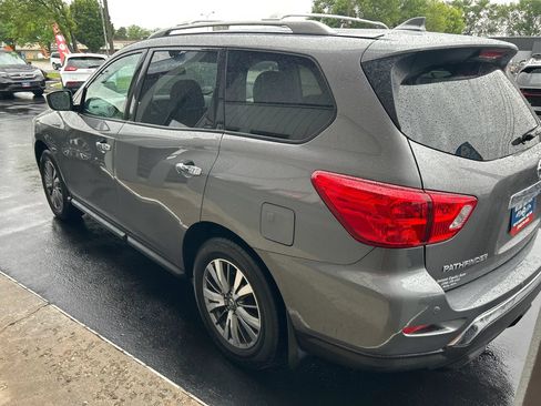 Used 2020 Nissan Pathfinder SV AWD/4WD image 35