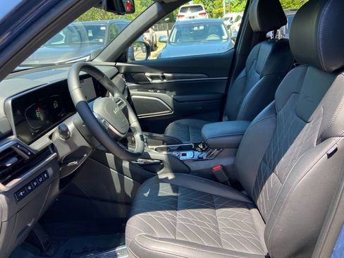 Used 2025 Kia Telluride EX X-Line AWD/4WD image 24