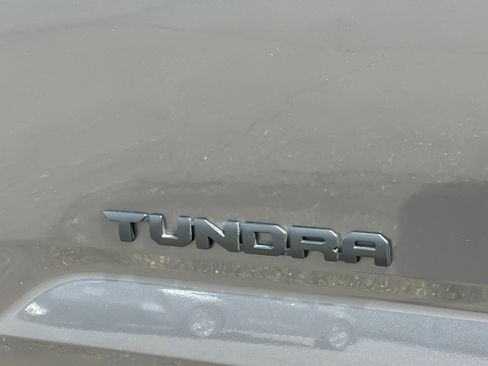 Used 2024 Toyota Tundra Limited AWD/4WD image 26