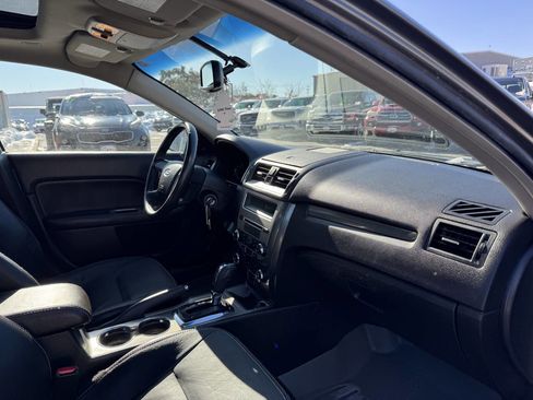 Used 2010 Ford Fusion SEL image 33