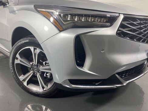 Used 2025 Acura RDX w/ Technology Package image 3