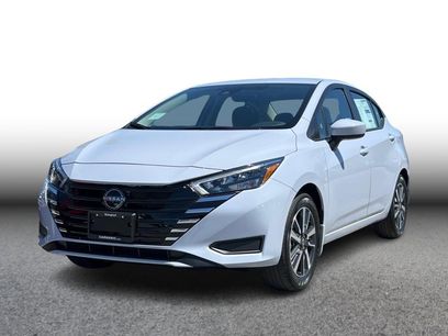 New 2025 Nissan Versa SV w/ Trunk Package