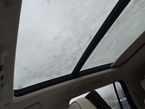 Used 2021 GMC Yukon XL Denali image 25