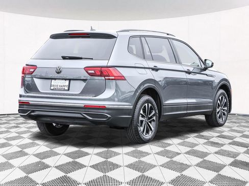 Used 2022 Volkswagen Tiguan S image 11