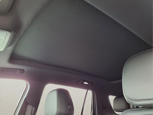 New 2026 GMC Terrain Elevation w/ Elevation Premium Package AWD/4WD image 14