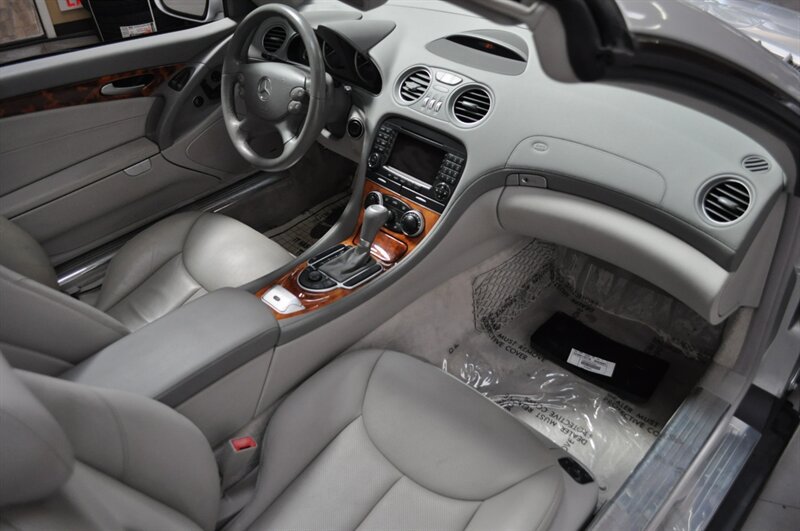 Used 2005 Mercedes-Benz SL 500 image 20