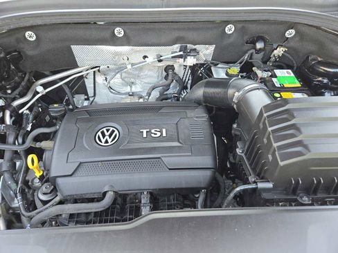 Used 2021 Volkswagen Atlas Cross Sport SE AWD/4WD image 29