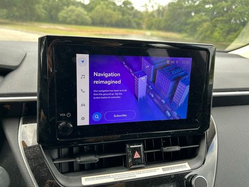 Used 2024 Toyota Corolla LE image 23