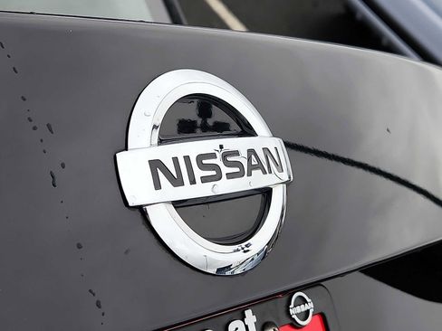 Used 2023 Nissan Sentra SV image 28