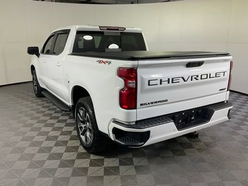 Used 2023 Chevrolet Silverado 1500 RST w/ Convenience Package II AWD/4WD image 4