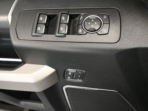 Used 2018 Ford F150 Lariat w/ Equipment Group 502A Luxury AWD/4WD image 45