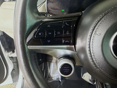 Used 2023 Maserati Grecale Modena image 14