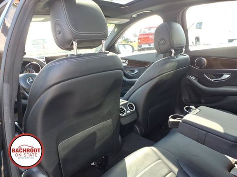 Used 2018 Mercedes-Benz C 300 4MATIC Sedan image 27