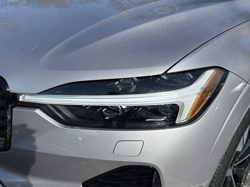 New 2026 Volvo XC60 B5 Plus w/ Protection Package Premier AWD/4WD image 7