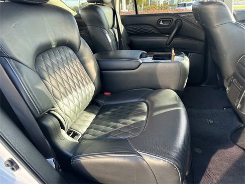 Used 2019 INFINITI QX80 Luxe w/ 22" Wheel Package image 11