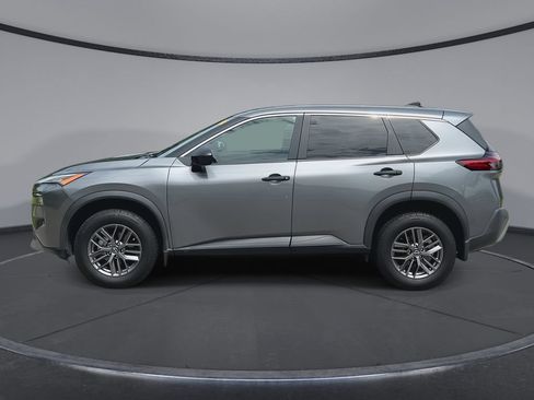 Used 2023 Nissan Rogue S AWD/4WD image 5