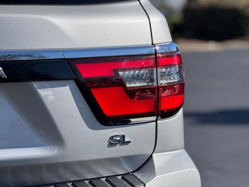 Used 2024 Nissan Armada SL w/ Captain's Chairs Package image 14