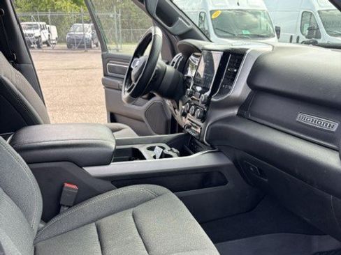 Used 2019 RAM 1500 Big Horn AWD/4WD image 9