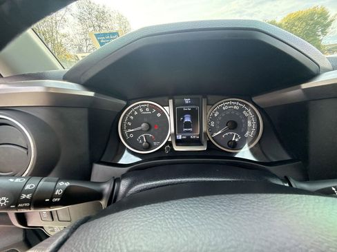 Used 2023 Toyota Tacoma SR5 image 18