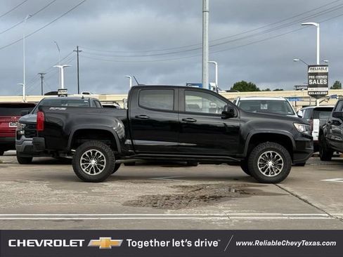 Used 2022 Chevrolet Colorado ZR2 AWD/4WD image 4
