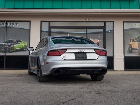 Used 2017 Audi RS 7 Prestige w/ Carbon-Optic Package image 4