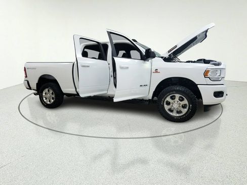 Used 2022 RAM 2500 Big Horn w/ Level A Equipment Group AWD/4WD image 15