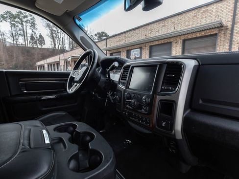 Used 2016 RAM 2500 Laramie image 29