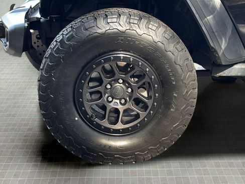 Certified 2022 Jeep Wrangler Unlimited Sport w/ Xtreme Recon 35" Tire Package image 45