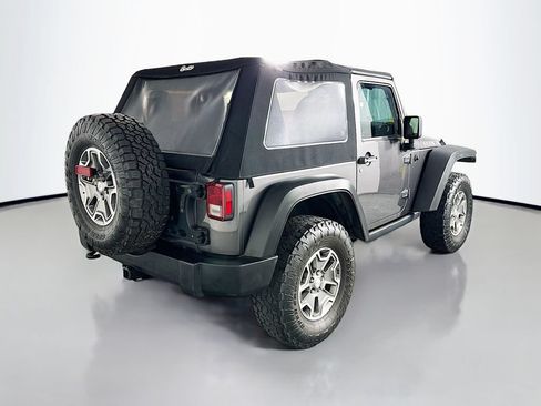 Used 2016 Jeep Wrangler Rubicon w/ Power Convenience Group AWD/4WD image 7