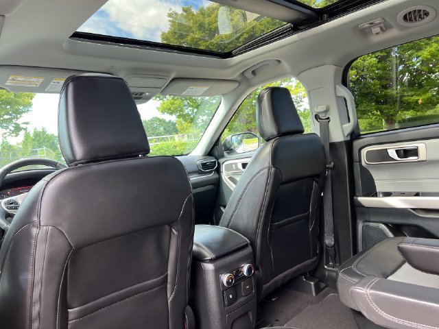 Certified 2023 Ford Explorer XLT w/ Equipment Group 202A AWD/4WD image 26