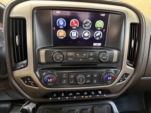 Used 2016 GMC Sierra 2500 Denali w/ Duramax Plus Package AWD/4WD image 16