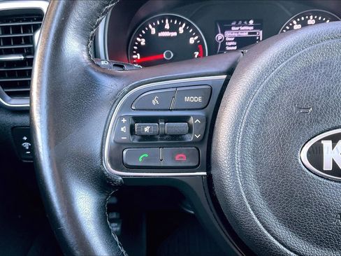 Used 2018 Kia Sportage EX image 10