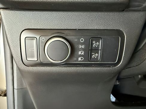 Used 2024 Ford Escape Active w/ Tech Pack #2 AWD/4WD image 18