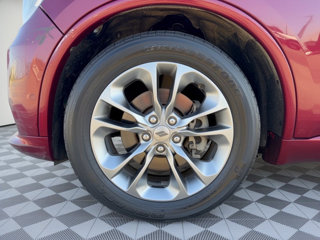 Used 2019 Dodge Durango R/T w/ Trailer Tow Group IV AWD/4WD image 13
